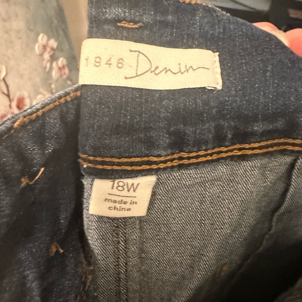 Wide Leg Jean
